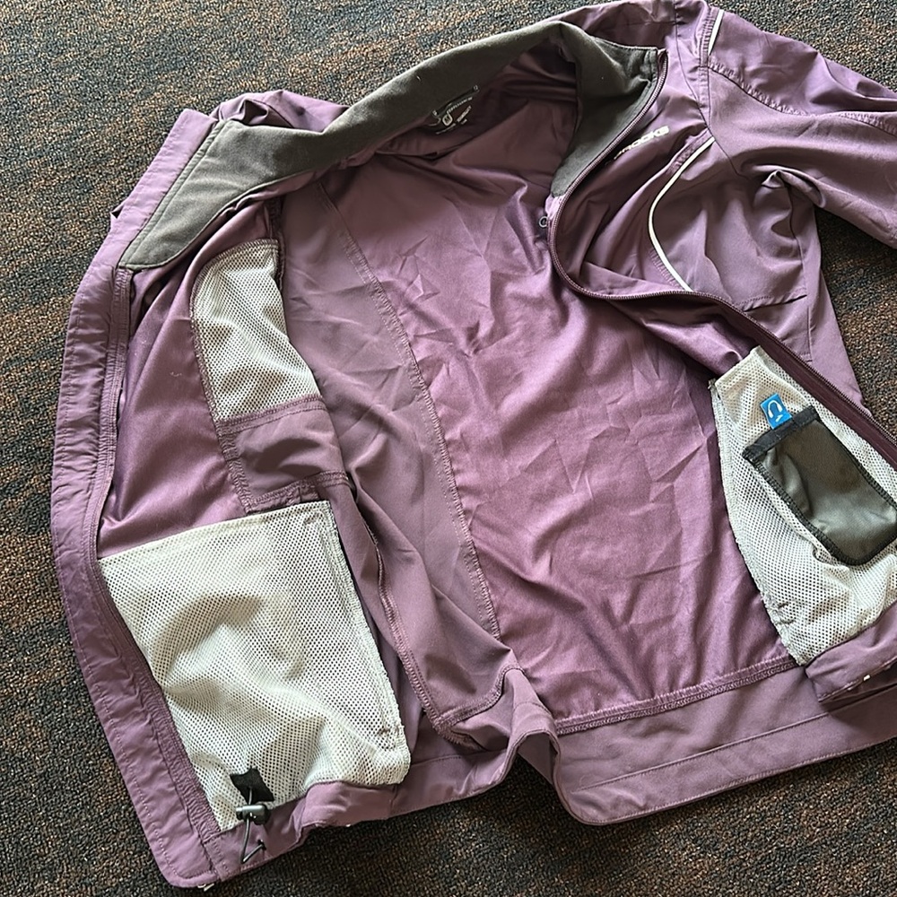Brooks Jacket - image 8